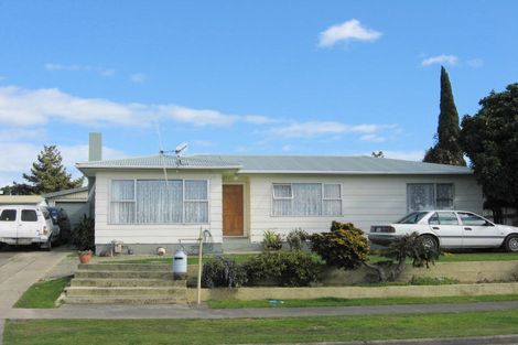 Photo of property in 72 Meadowvale Drive, Levin, 5510