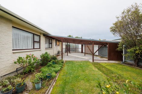 Photo of property in 11 Moyne Avenue, Milson, Palmerston North, 4414