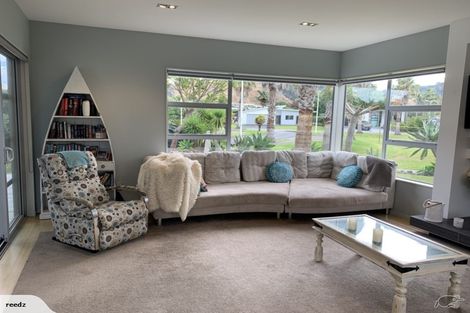 Photo of property in 2 Palm Grove, Waihi Beach, 3611