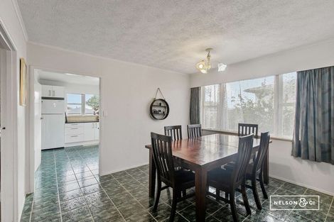 Photo of property in 24 Estuary Road, Weymouth, Auckland, 2103