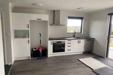 Photo of property in 1 Milla Mae Rise, Woodhill, 0110