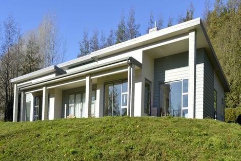 Photo of property in 191 Cormacks-kia Ora Road, Cormacks, Oamaru, 9495