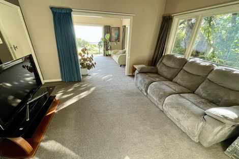 Photo of property in 114 Motuhara Road, Plimmerton, Porirua, 5026