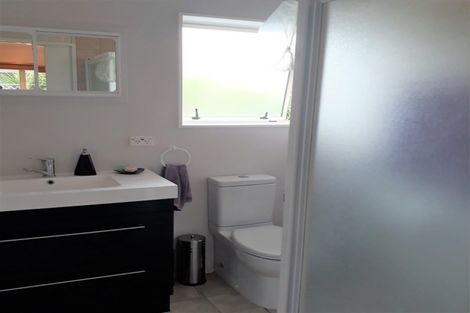 Photo of property in 32 Waimanawa Lane, Waiuku, 2123