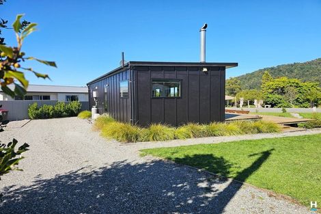 Photo of property in 36 Hilton Street, Blackball, 7804