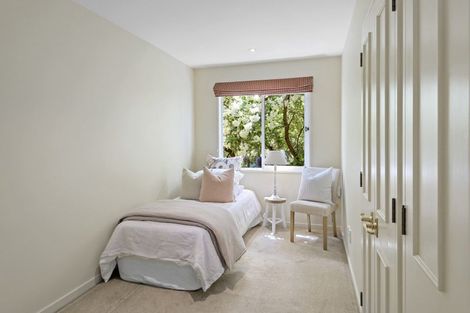 Photo of property in 2/89 Merivale Lane, Merivale, Christchurch, 8014