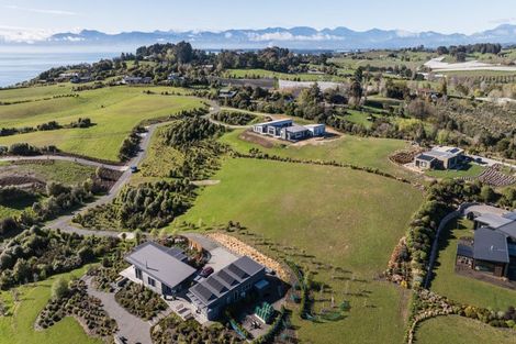 Photo of property in 14 Te Papa Lane, Tasman, 7173