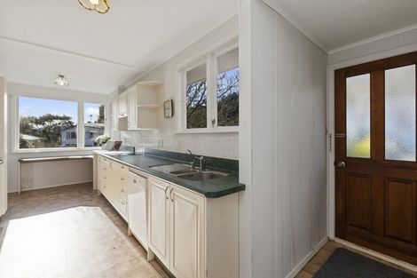 Photo of property in 22 Tanekaha Street, Stokes Valley, Lower Hutt, 5019