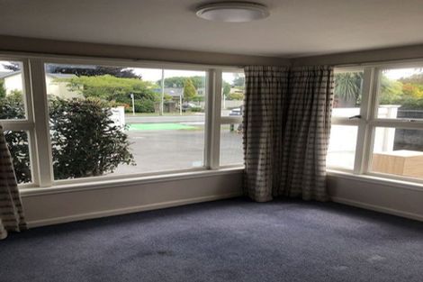 Photo of property in 1/256 Ilam Road, Burnside, Christchurch, 8053