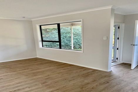 Photo of property in 281 One Tree Point Road, One Tree Point, 0118