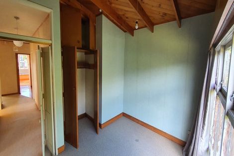 Photo of property in 57 Ocean View Road, Hillcrest, Auckland, 0627