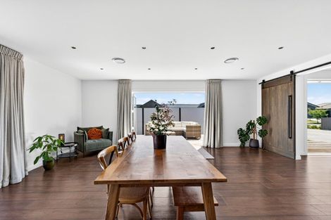 Photo of property in 11 Whangaehu Place, Te Awa, Napier, 4110