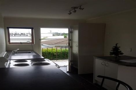 Photo of property in 7/767 Beach Road, Browns Bay, Auckland, 0630