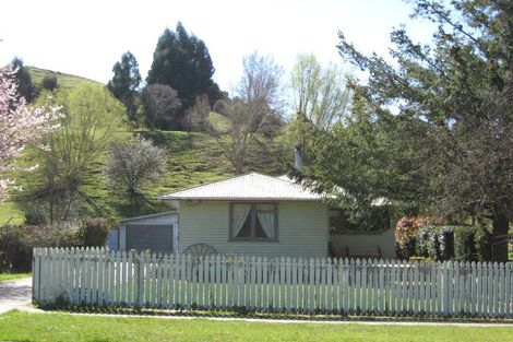 Photo of property in 31 Goldfinch Street, Taihape, 4720