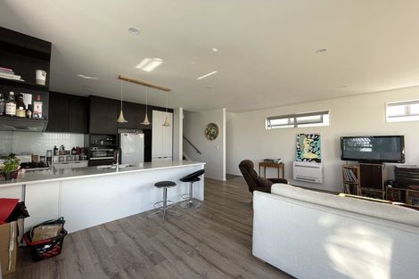 Photo of property in 11 Manuwai Road, Torbay, Auckland, 0630