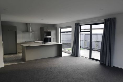 Photo of property in 9 Romney Drive, Belfast, Christchurch, 8051