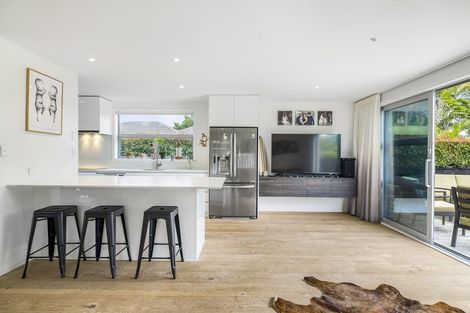 Photo of property in 61 Ladies Mile, Manly, Whangaparaoa, 0930