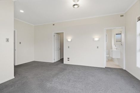 Photo of property in 19c Shelter Grove, Frankleigh Park, New Plymouth, 4310