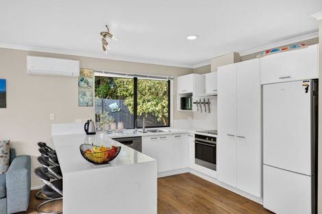 Photo of property in 49 Terry Smyth Drive, Kumeu, 0892