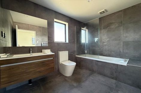 Photo of property in 1/16 Totara Road, Manurewa, Auckland, 2102