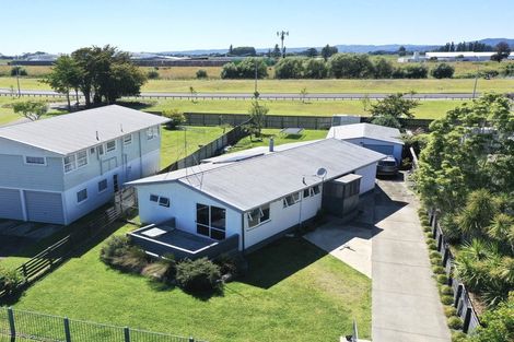 Photo of property in 24 Rata Avenue, Edgecumbe, 3120