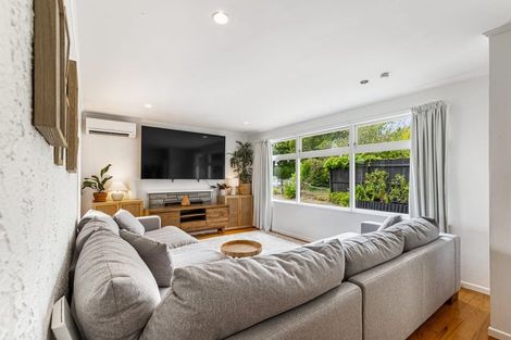 Photo of property in 25 Roseneath Place, Birkdale, Auckland, 0626