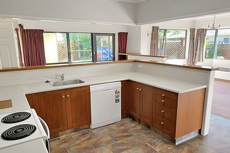 Photo of property in 162 Auckland Road, Greenmeadows, Napier, 4112