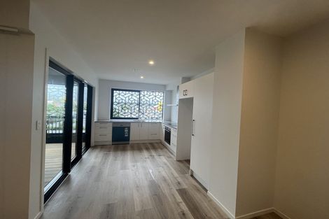 Photo of property in 206/2 Onepu Road, Kilbirnie, Wellington, 6022