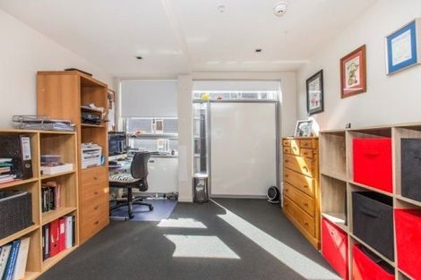 Photo of property in Monument Apartments, 5f/245 Wakefield Street, Te Aro, Wellington, 6011