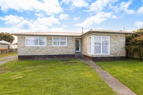 Photo of property in 27 President Avenue, Papakura, 2110