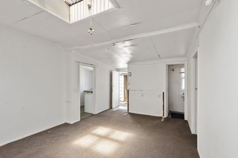 Photo of property in 28 Rhodes Street, Newtown, Wellington, 6021