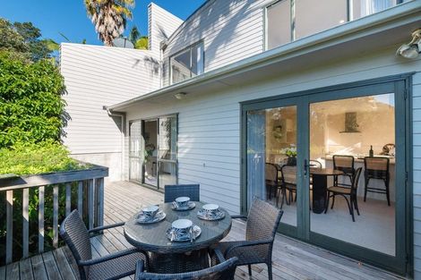 Photo of property in 2/100a Verran Road, Birkdale, Auckland, 0626