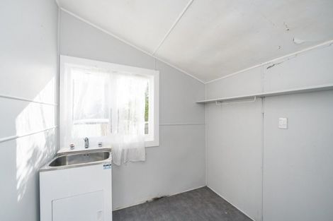 Photo of property in 51 Burns Avenue, Takaro, Palmerston North, 4412
