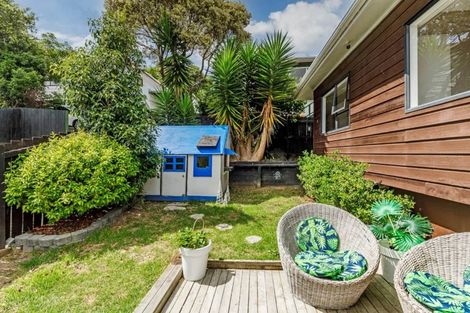 Photo of property in 1/111 Spinella Drive, Bayview, Auckland, 0629