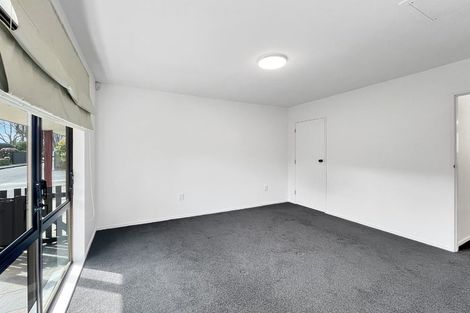 Photo of property in 142 Victoria Avenue, Hokowhitu, Palmerston North, 4410