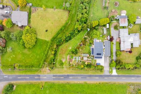 Photo of property in 20 Dudley Road Lower, Inglewood, 4386