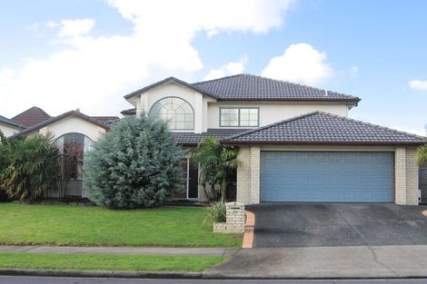 Photo of property in 29 Claremont Way, East Tamaki Heights, Auckland, 2016