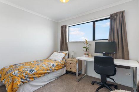 Photo of property in 76 Maire Road, Orewa, 0931