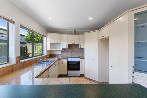 Photo of property in 19 Matapihi Road, Mount Maunganui, 3116