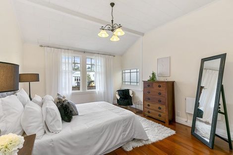 Photo of property in 33 Herald Street, Berhampore, Wellington, 6023