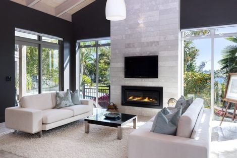 Photo of property in 22 Sanctuary Point, Sunnyhills, Auckland, 2010