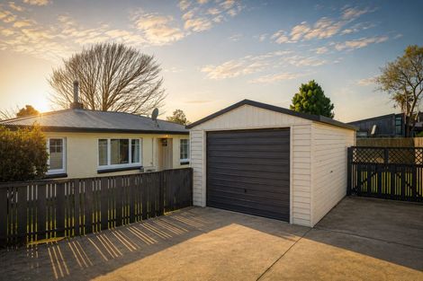Photo of property in 102 Williams Street, Cambridge, 3434