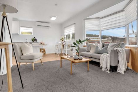 Photo of property in 15a Kawaha Point Road, Fairy Springs, Rotorua, 3015