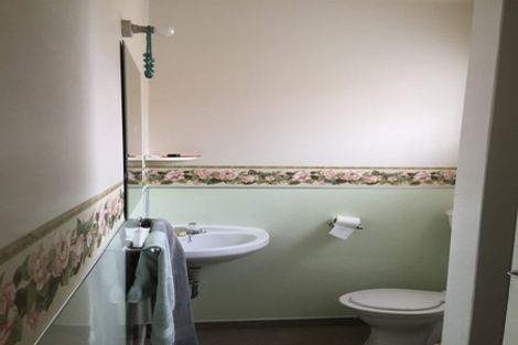 Photo of property in Lynton Lodge, 25 Examiner Street, Nelson, 7010