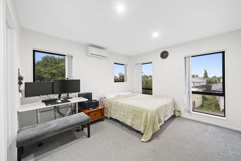 Photo of property in 5e James Road, Manurewa, Auckland, 2102