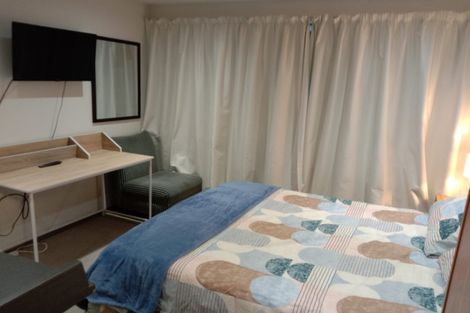 Photo of property in Dual Apartments, 108/142 Vivian Street, Te Aro, Wellington, 6011