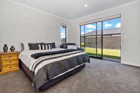 Photo of property in 10 Beak Street, Rolleston, 7615