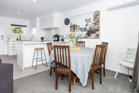 Photo of property in 8b Lee Place, Bader, Hamilton, 3206