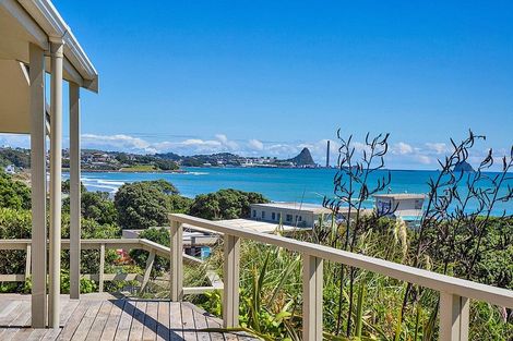 Photo of property in 2a Sackville Street, Fitzroy, New Plymouth, 4312