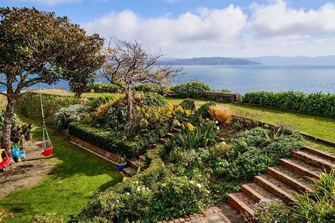 Photo of property in 465 Muritai Road, Eastbourne, Lower Hutt, 5013